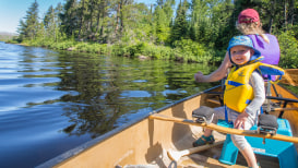 Ten Tips for Canoeing with Toddlers from an Experienced Canoe