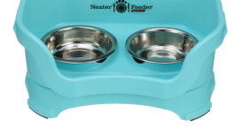 Neater: Is Your Pet A Messy Eater? Neater Meal Time Clean!