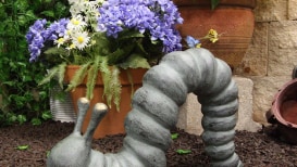 Best Ways To Use Rock Sculptures For The Garden 